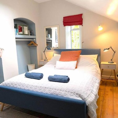 Lovely Property In The Heart Of Somerset, Sleeps 9 Shepton Mallet Dış mekan fotoğraf