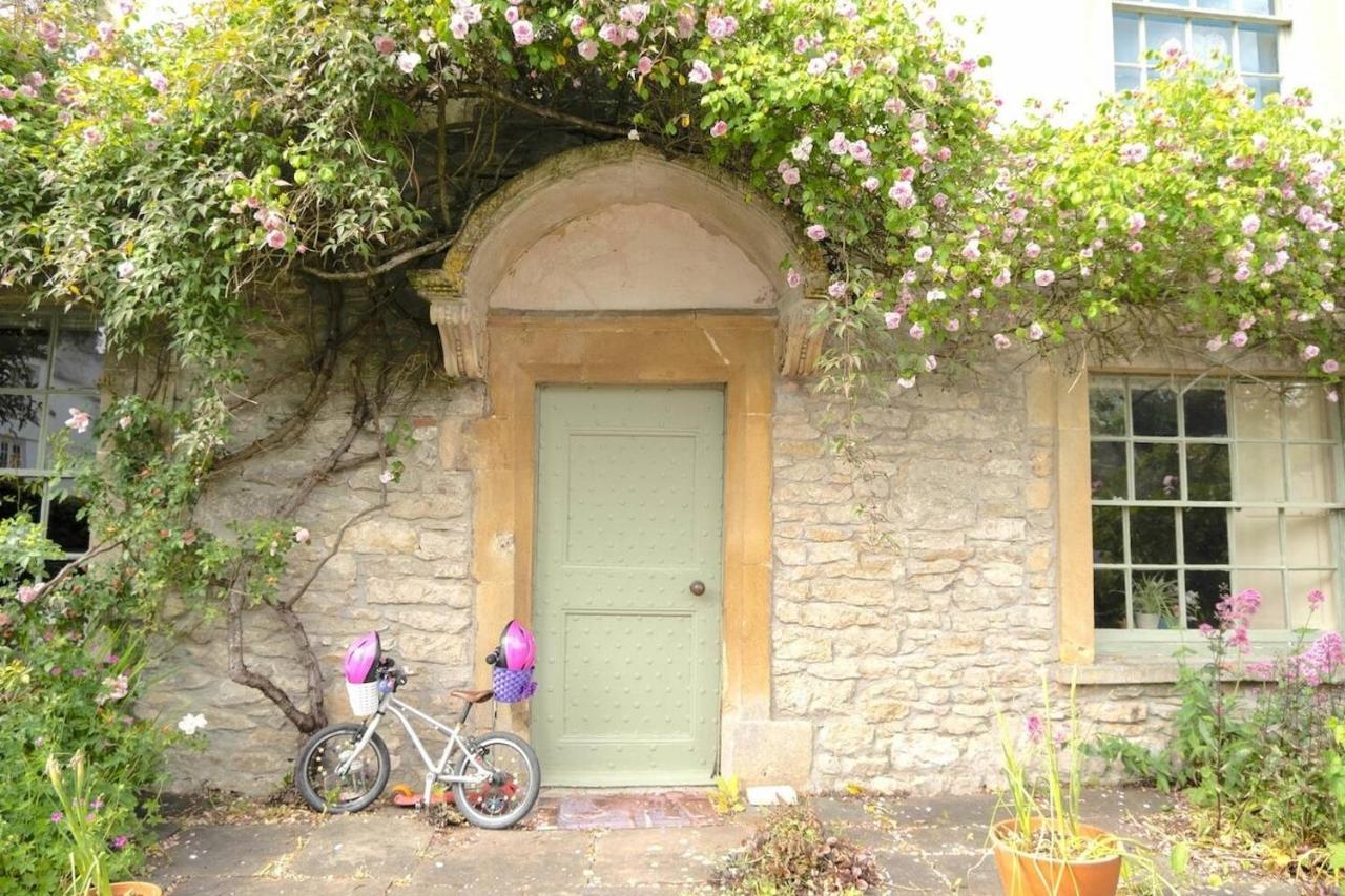 Lovely Property In The Heart Of Somerset, Sleeps 9 Shepton Mallet Dış mekan fotoğraf