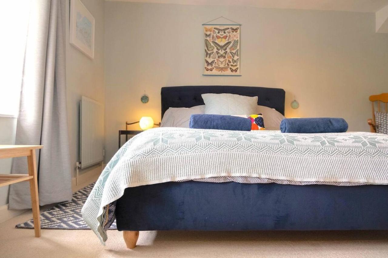 Lovely Property In The Heart Of Somerset, Sleeps 9 Shepton Mallet Dış mekan fotoğraf
