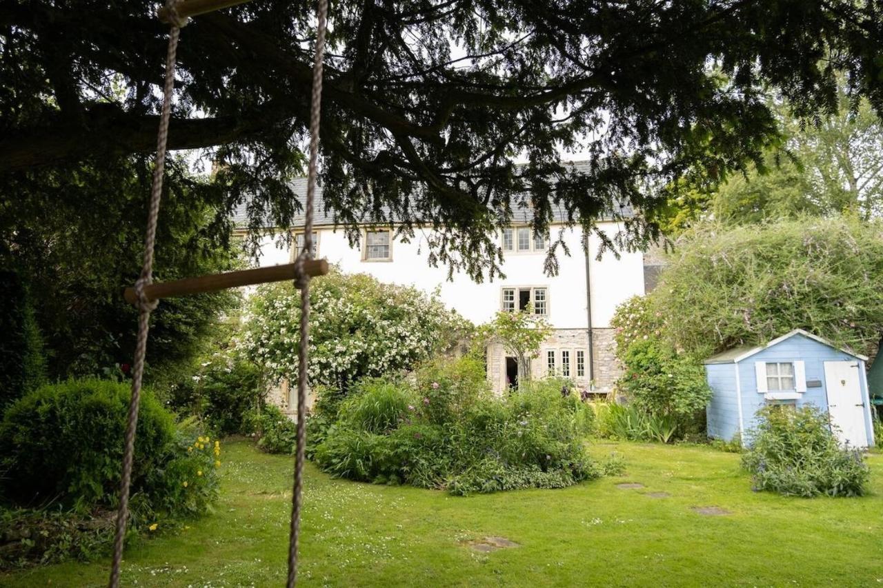 Lovely Property In The Heart Of Somerset, Sleeps 9 Shepton Mallet Dış mekan fotoğraf